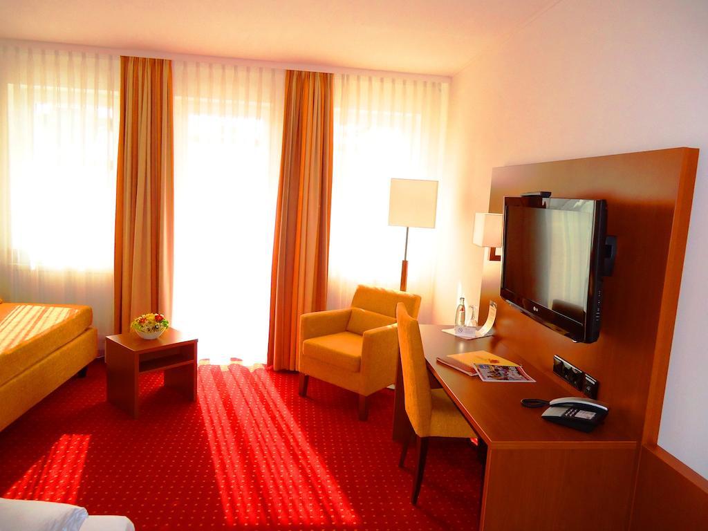 צוויזל Hotel Gasthof Posthalter חדר תמונה