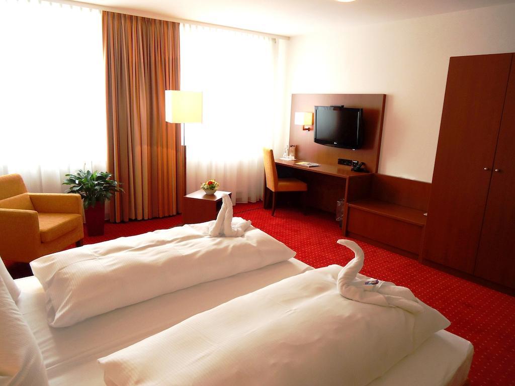 צוויזל Hotel Gasthof Posthalter מראה חיצוני תמונה